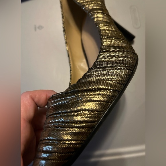 Naturalizer Anna‎ Gold Pleated High Heels Womens Size 11 Wide 3.5 inch heel - Picture 6 of 6